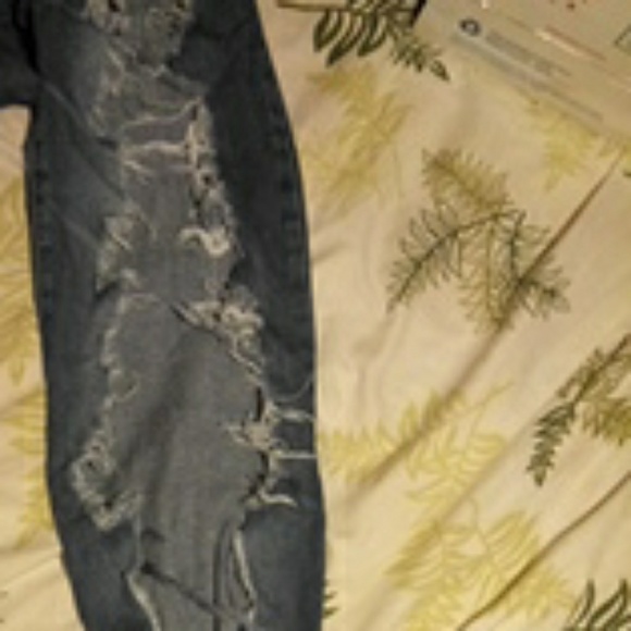 VIP Jeans - Picture 3 of 7